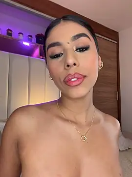 Rossie_Blooms webcam