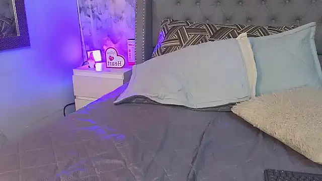 Shantal_Joness webcam