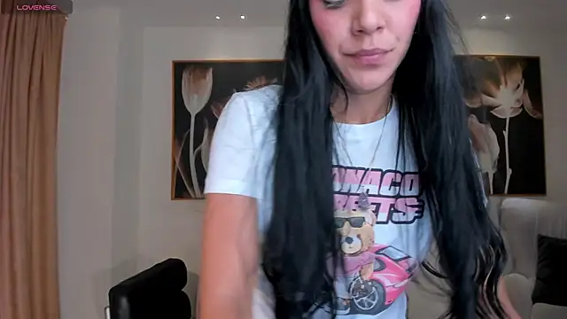 AmaliaCrus webcam