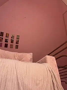 naked chat Rinamay 