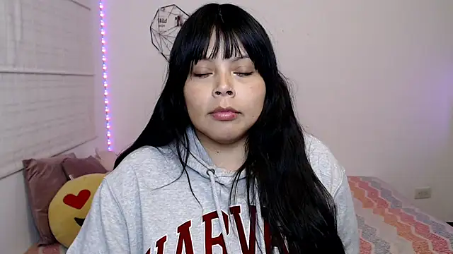 EllieMoonX webcam