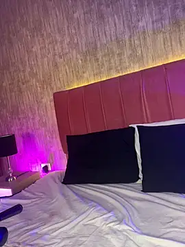 Kendra_kobein webcam