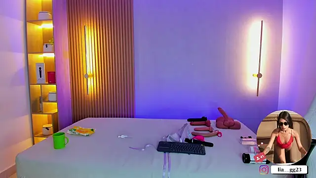 liah_cleir webcam