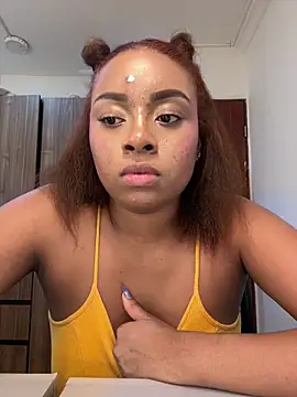 Kloe_rousse01 webcam