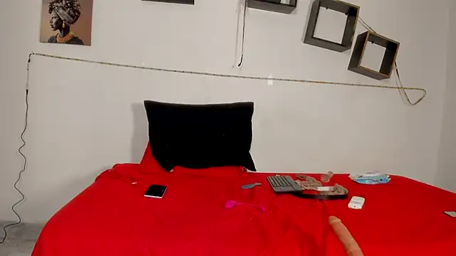 sophia_milton webcam
