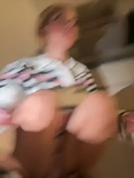 SweetBunnyGF webcam
