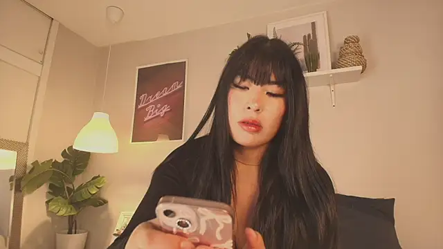 jade-naughty - Jade-Naughty's free webcam - UK Sex Cams
