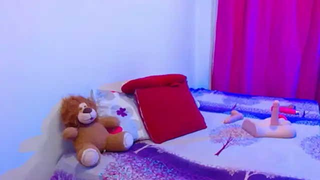 danielajall webcam