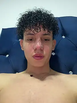 yoursexyjose webcam