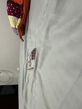roansbsjqiwn webcam