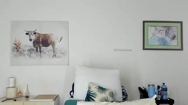 ConnieSmall24 webcam