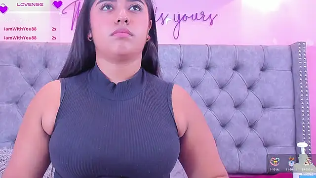 Sophiia_77 webcam