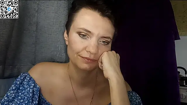HotMamaQueen234