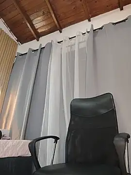 Oliver_bigblack_cock webcam