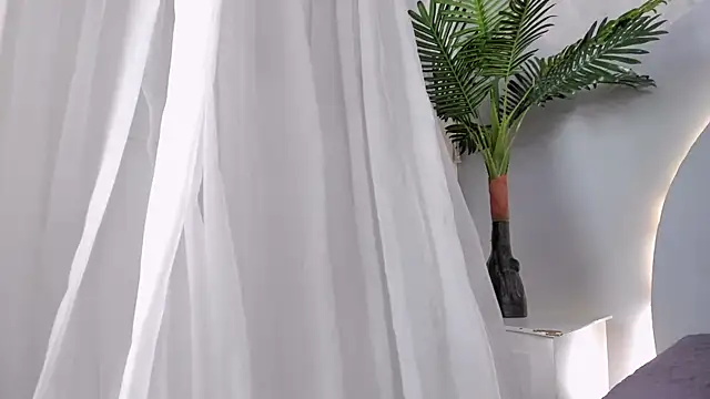 CannelaSmith webcam
