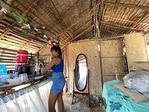 Juliet_official_pro webcam