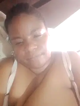 bigtitssxx webcam