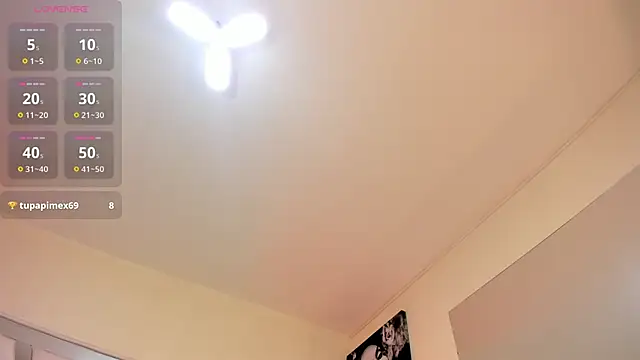 Deni_rose webcam