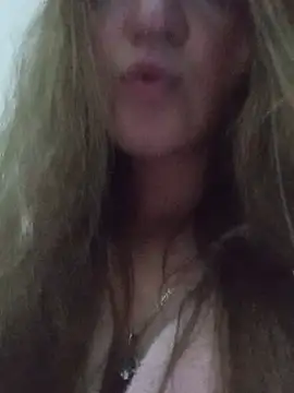 KattyLuuu webcam