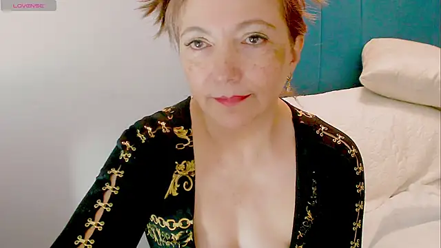 Kendraline1 live sex cam