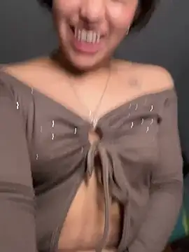 CocoaGigiMuse webcam
