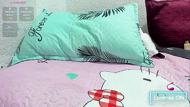 Lola_wish1 webcam