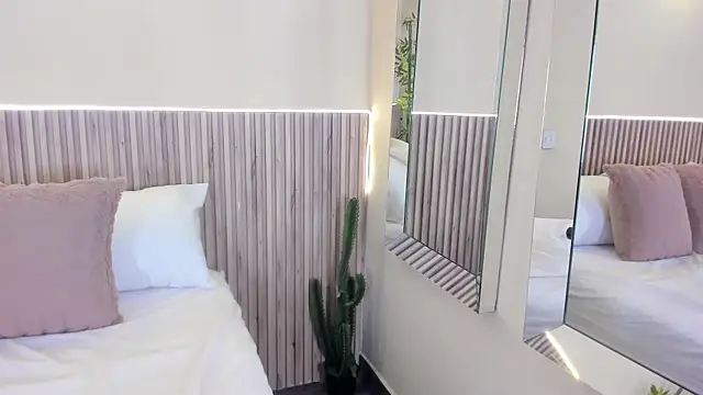 GeorginaReyes webcam