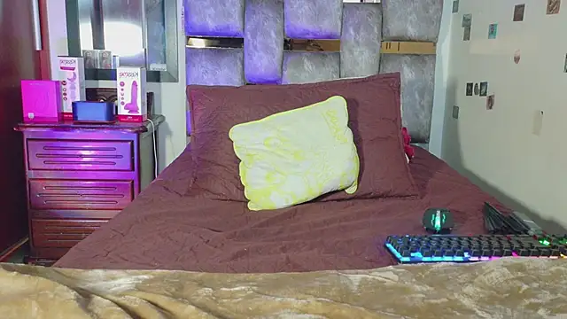 DannyPhantom555 webcam