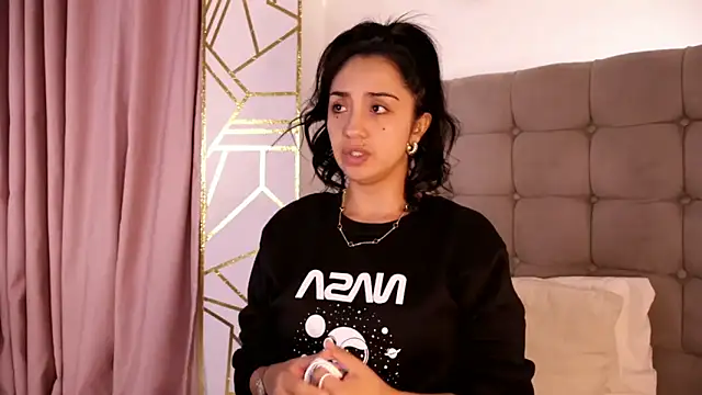 ana_riveros webcam