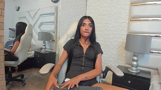 KattyLilli webcam