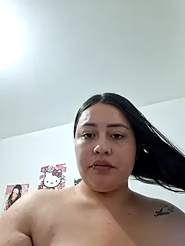 Modèle: Stefaahoney-