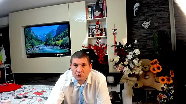 SpartacusDaddy48 webcam