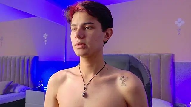 Derek_Sinn webcam