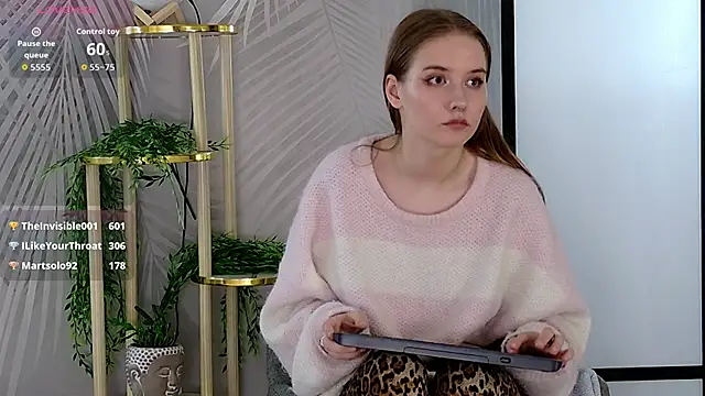 Flora_DeVille webcam