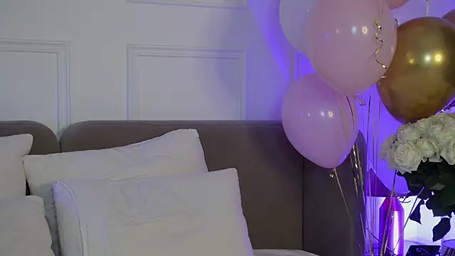 ArianaMell webcam