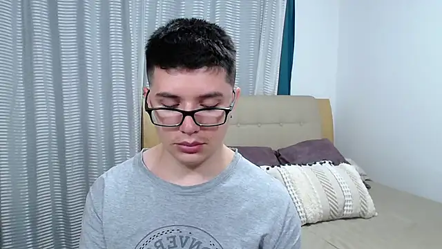 BlackFoXXX69 webcam