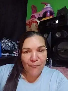 Zuleyka_69 webcam