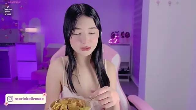 Blush_Marie webcam