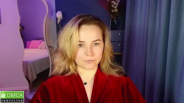 Mira_Mermayd webcam