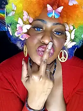 AmazonianMistress webcam