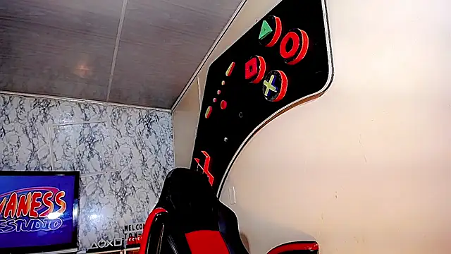 Candy_Walker_ webcam