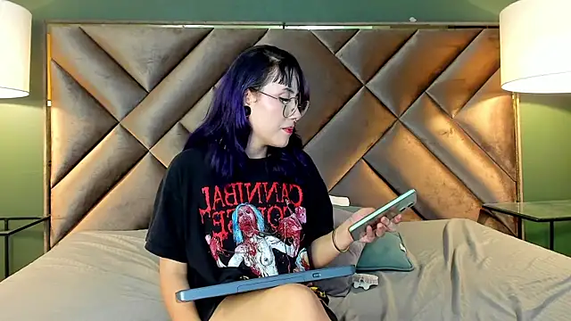 Rache_Roth webcam
