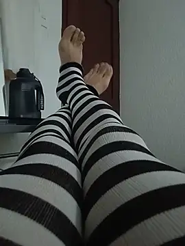 Ladyboy_69-_- webcam