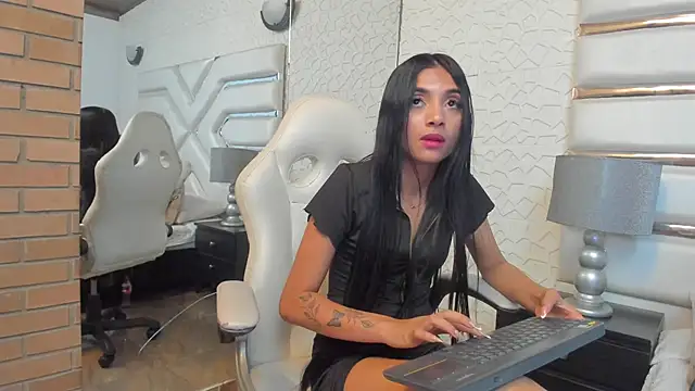 KattyLilli webcam