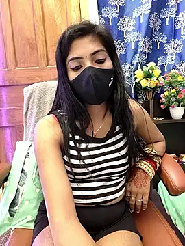 priya_26 webcam