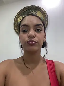 Sara-77 webcam