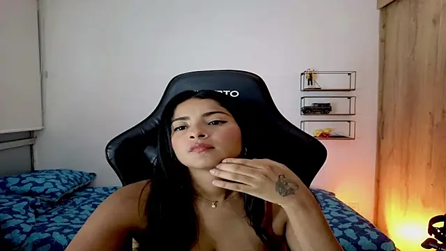 Yues050600 webcam