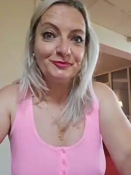 LadyTouch webcam