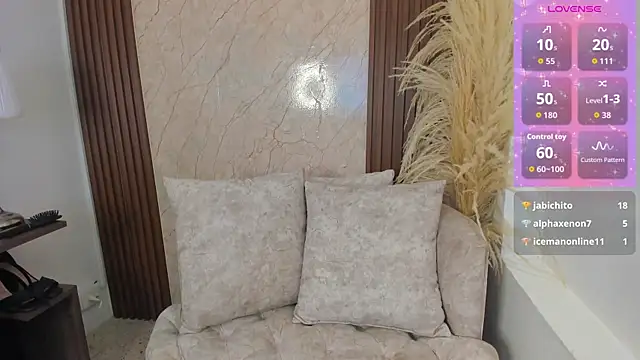 Atiena_ webcam