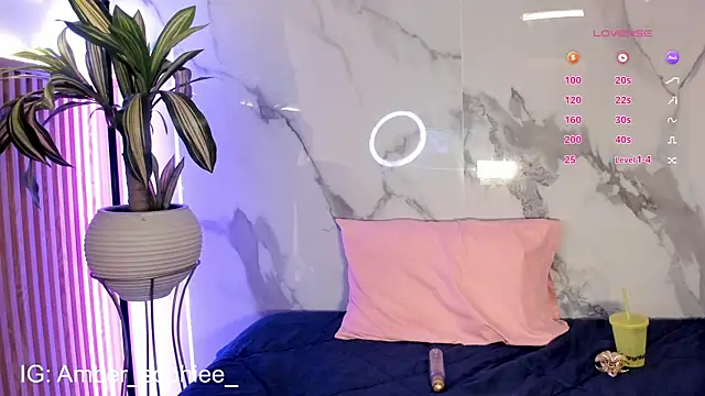 amber_sophie - Amber_sophie's free webcam - UK Sex Cams